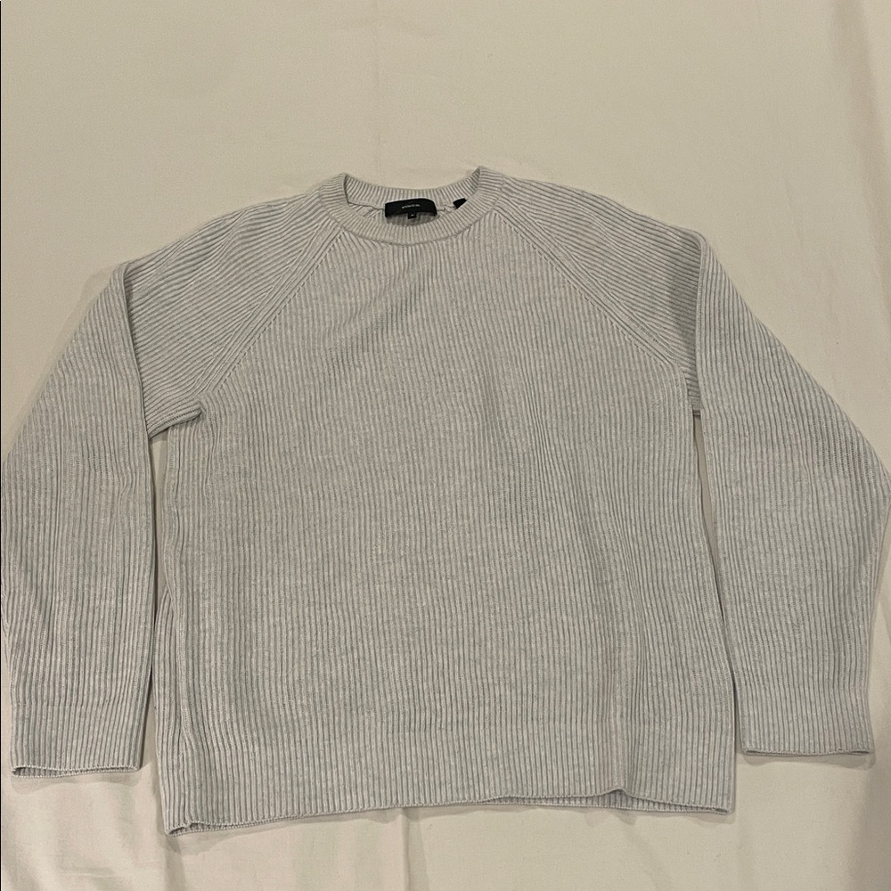 Vince Men's Light Gray Crewneck Sweater Medium